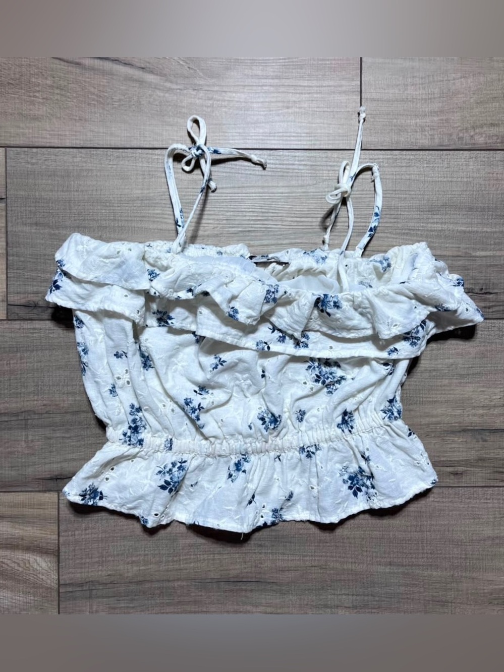 American Eagle Womens Linen Blend Floral Ruffle Crop Tank Top Small Light Cream